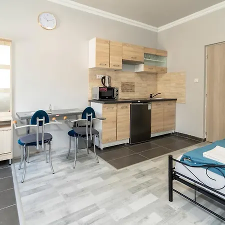 Appartamento Ivanhoe Apartman *