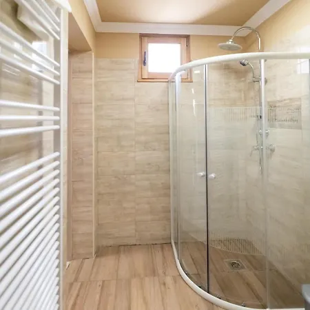 Ivanhoe Apartman Appartamento