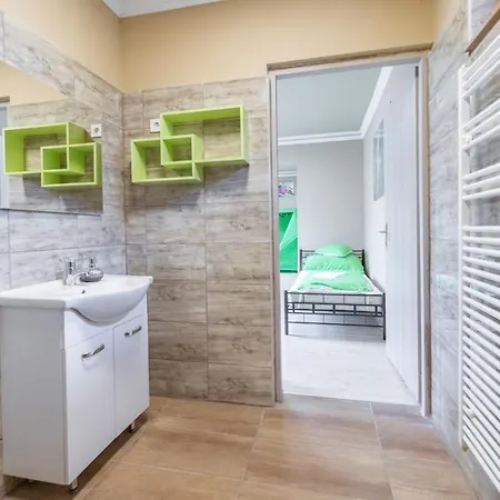 Appartamento Ivanhoe Apartman