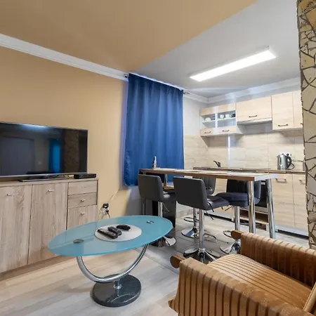 Ivanhoe Apartman Appartamento Nyírbátor